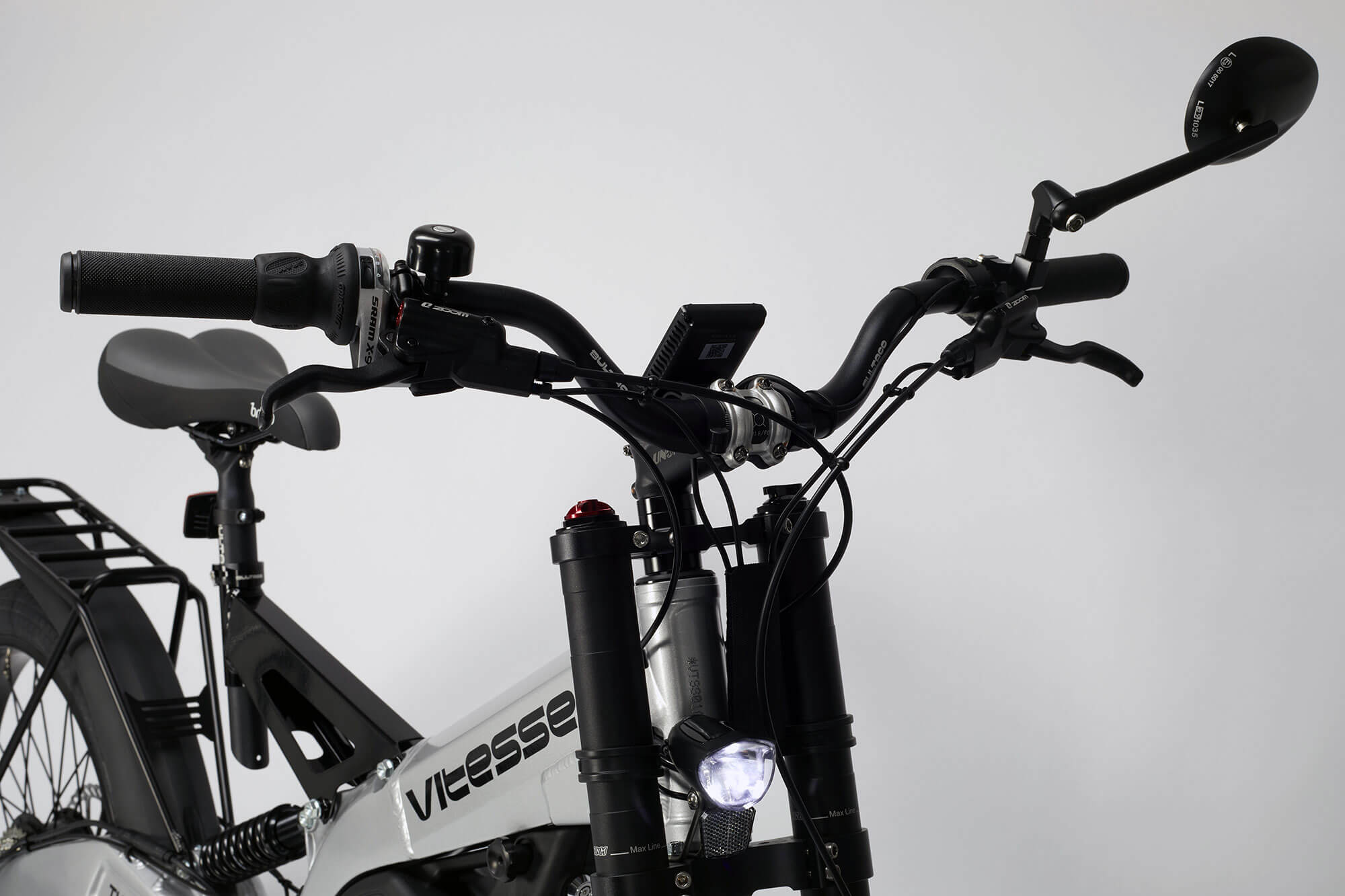 Vitesse th-24 tourism detalle